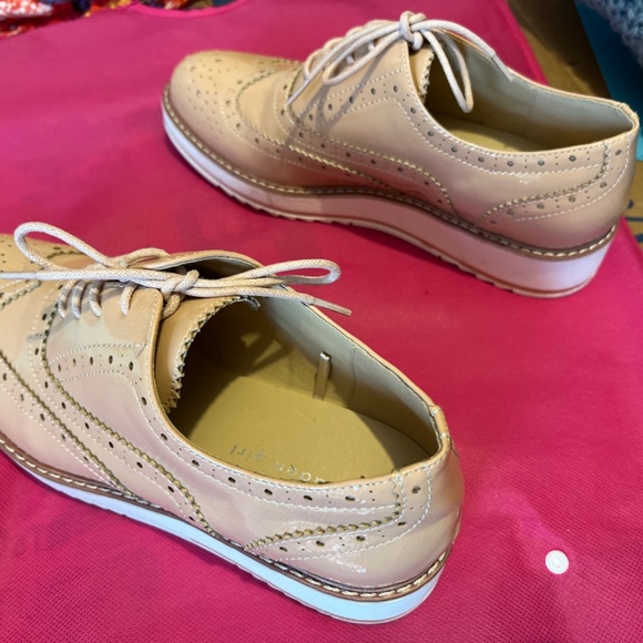 Steve Madden - Picture 5 of 7